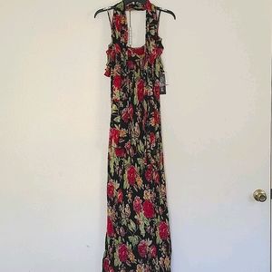 Chic Floral Maxi Dress - Black and Red